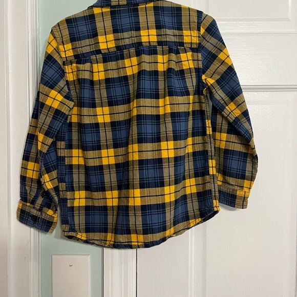 Boys 4T Cotton Button Down - Picture 2 of 2